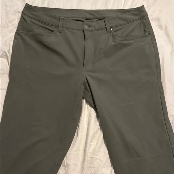 Lululemon Men’s ABC 5 Pocket Pants 36 Olive Green - Picture 1 of 4